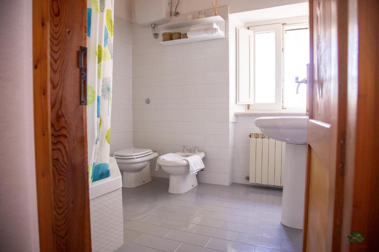 Ca' Le Cerque, Villa Surrounded By The Marche Nature 福松布罗内 外观 照片